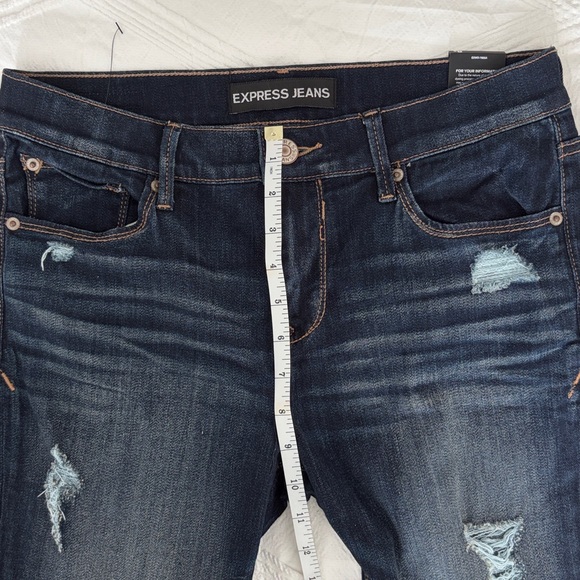 Express Women's Distressed Indigo Skinny Jeans - Picture 6 of 9